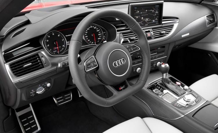 2016 Audi RS77