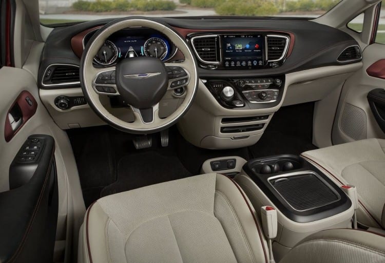 2017 Chrysler Pacifica Interior Front View