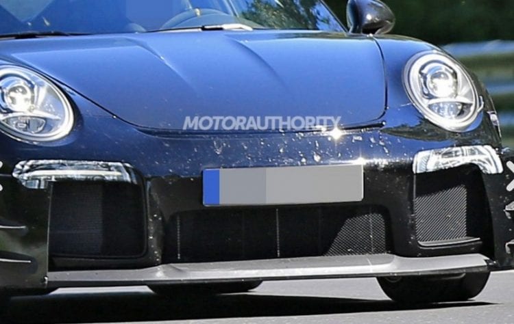 2018 Porsche 911 GT2 spy photo; Source: motorauthority.com