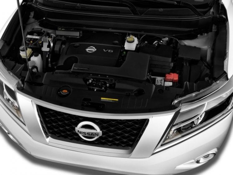 2016 Nissan Pathfinder Engine - Source: thecarconnection.com