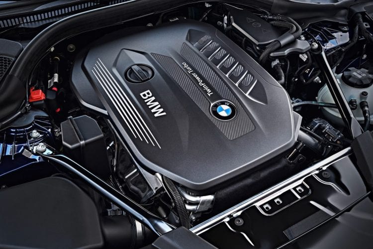 2018 BMW 5 Series Touring engine
