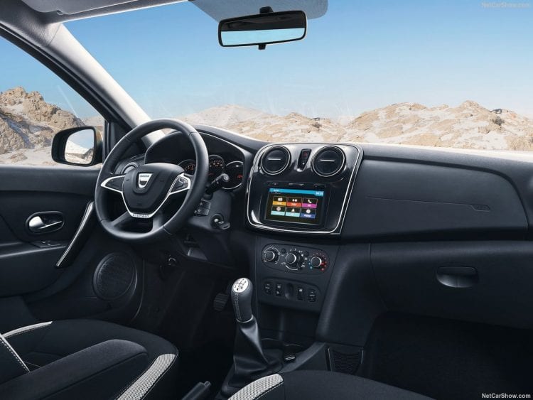 2018 Dacia Logan MCV Stepway interior